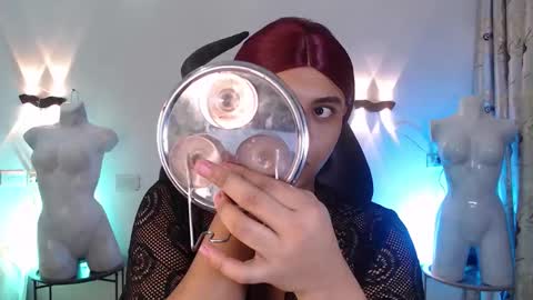 Emili roux online show from February 20, 11:56 am