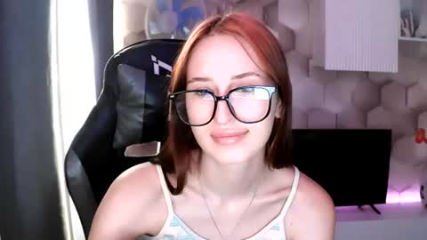 emilia_jack_carvel online show from July 20, 2:03 am