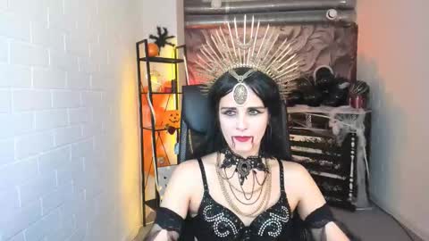 Emilia Bedy online show from October 31, 9:21 am