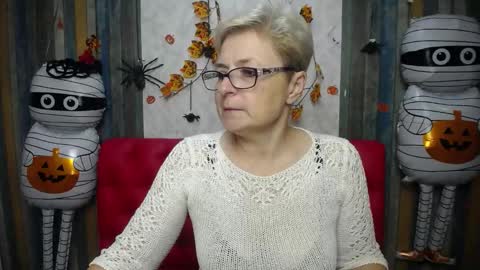 EmiliaGree online show from November 7, 6:16 am