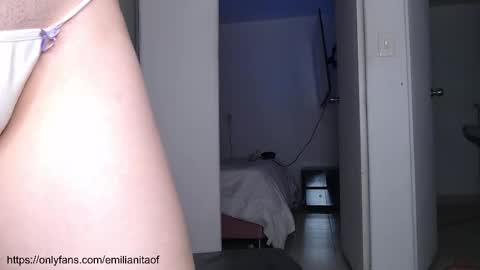 emilianita online show from March 24, 3:01 am