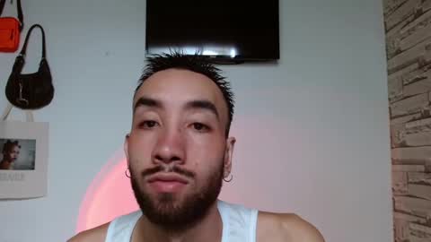 Emilio online show from January 3, 4:37 pm