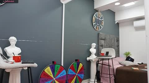 Emilio online show from March 1, 12:09 pm