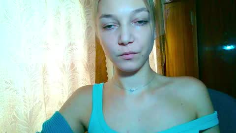 Emilly online show from November 24, 10:58 am