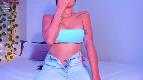 emilly online show from October 29, 2:52 pm