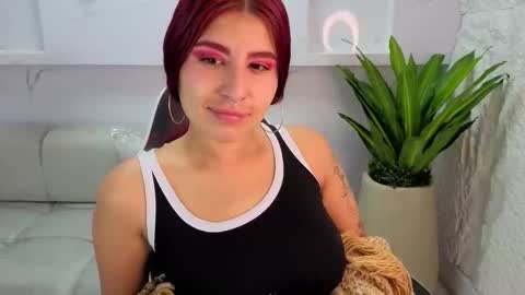 Emily  tp 700am - 1400pm online show from February 20, 12:51 pm