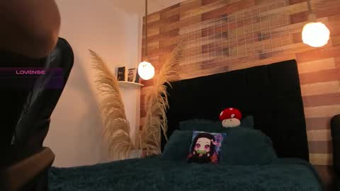 Snapshot of emily_brown04 chatting on October 23, 12:17 pm emily_brown04 online show from October 23, 12:17 pm