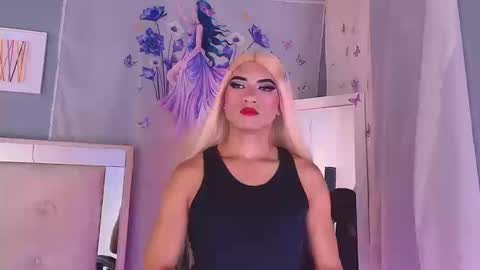 emily_castillo1_ online show from March 20, 4:06 am