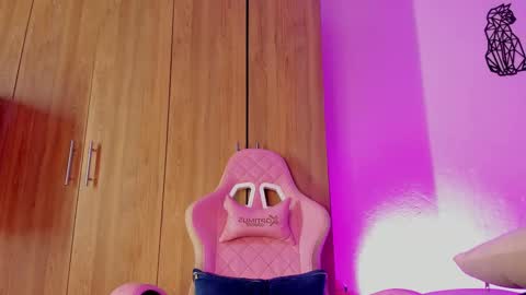 emily lady20  Independient modelIndependiente online show from March 6, 11:58 am