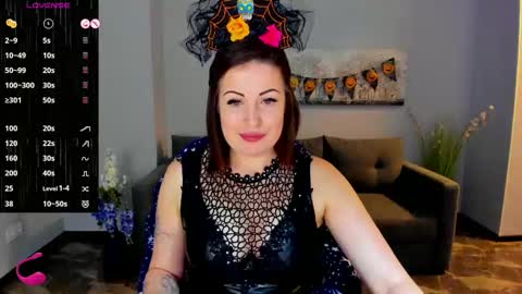 Emily online show from October 31, 2:50 pm