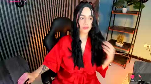 Emily  online show from July 24, 12:13 pm