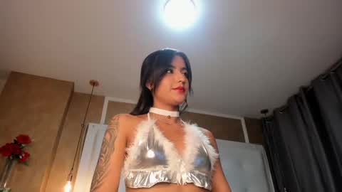 emilyadams0 online show from February 12, 9:54 pm