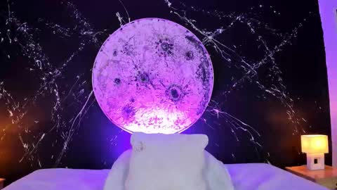 Emily online show from October 12, 7:01 am