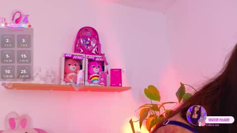 Emily Bank online show from March 1, 7:40 pm