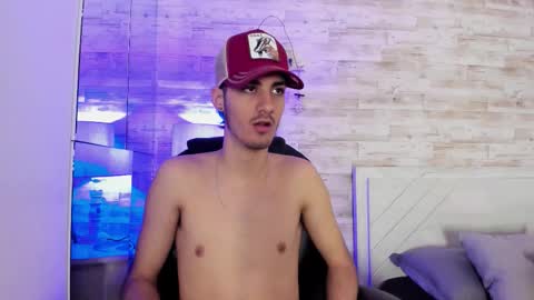 emir_ozan online show from January 14, 12:02 pm