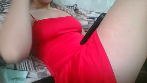 Snapshot of emma_991 chatting on September 26, 10:12 am emma_991 online show from September 26, 10:12 am