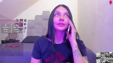 emma  online show from September 16, 8:12 pm