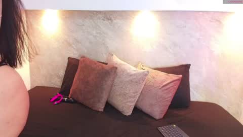 Emma online show from June 10, 4:34 am