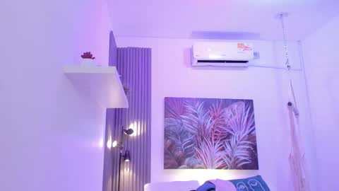 Alice online show from October 27, 12:05 pm