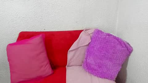 Emma online show from February 26, 2:59 pm