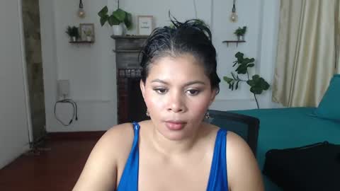 Tell me Emma online show from May 16, 7:12 pm