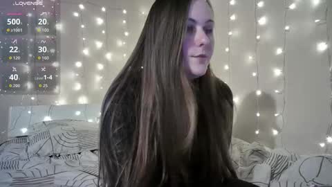emma_just online show from February 4, 3:16 pm