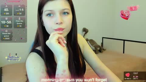 emma_loveyou online show from March 12, 8:19 am