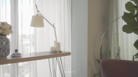 Snapshot of emma_lu1 chatting on October 14, 3:04 pm emma_lu1 online show from October 14, 3:04 pm