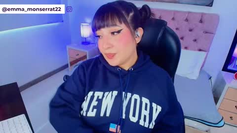 Emma Monserratt online show from March 4, 8:28 pm