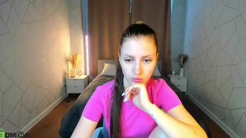 Emma Myer online show from April 27, 2:09 am