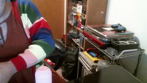 emma_the_boy online show from September 27, 9:51 am