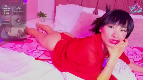 Emma online show from April 10, 7:51 pm