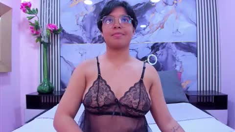 Emma  online show from October 3, 2:53 am
