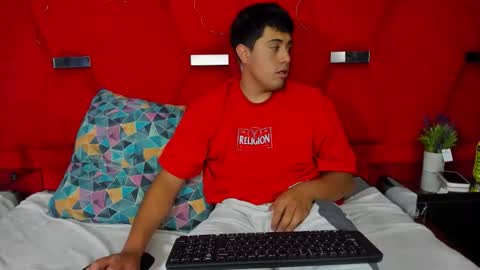 EmmaAndDemon online show from January 17, 7:22 pm