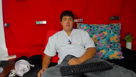 EmmaAndDemon online show from February 3, 6:23 pm