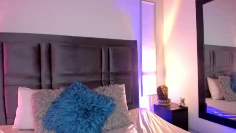 emma becket online show from October 1, 1:21 pm