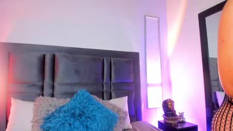 emma becket online show from February 27, 4:13 am