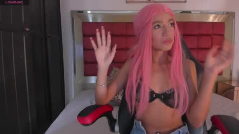 Emma  online show from October 23, 6:42 pm