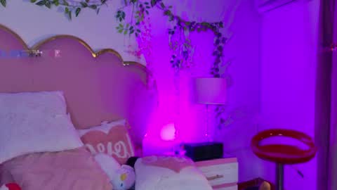 Welcome Im yosein  Your love is my passion activate it with your tips and enjoy with me online show from May 5, 10:48 pm