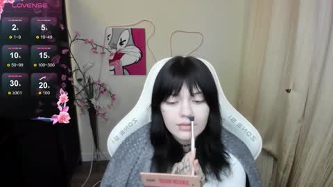 Emma online show from February 13, 1:42 am