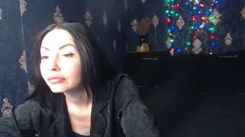 EmmaGoldX online show from May 12, 11:03 pm
