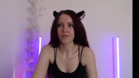 emmaishier online show from February 25, 1:32 pm