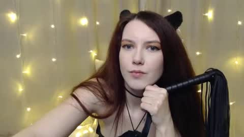 emmaishier online show from February 6, 8:23 pm