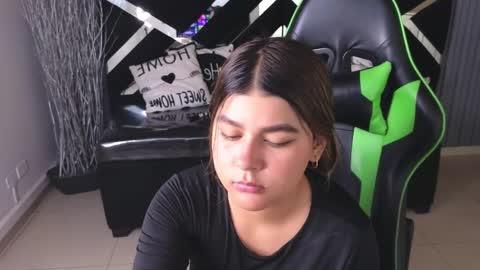 Emma online show from February 27, 4:53 pm