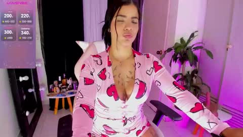 Emma Russell online show from February 23, 2:14 am