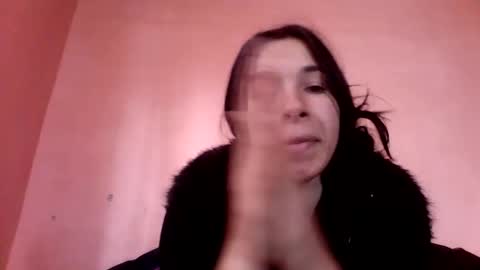 Emma online show from March 3, 9:16 am