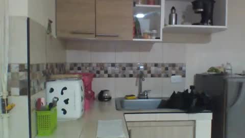 EmmaSplycer online show from December 28, 3:04 am