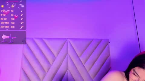 Emma online show from February 2, 3:04 am