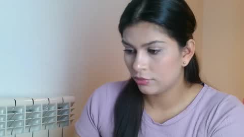 emmie online show from September 18, 8:07 am