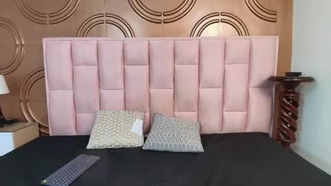 Emmily keller online show from April 16, 1:11 pm